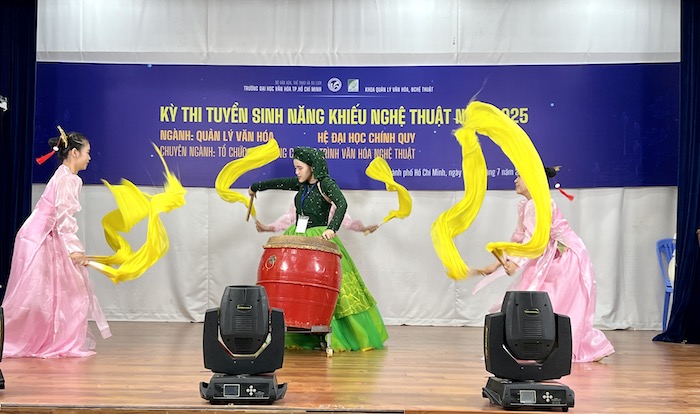 Sôi động kỳ thi năng khiếu nghệ thuật năm 2025 tại trường Đại học Văn hóa TP. HỒ CHÍ MINH