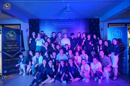 ART EVENT – Sinh viên năm ba và bước ngoặt cho những đôi cánh mới