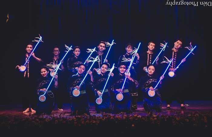 NÂNG CAO VAI TRÒ CỦA TRUNG TÂM VĂN HÓA CẤP HUYỆN TRONG CÔNG TÁC HƯỚNG DẪN NGHIỆP VỤ VĂN HÓA CHO CƠ SỞ